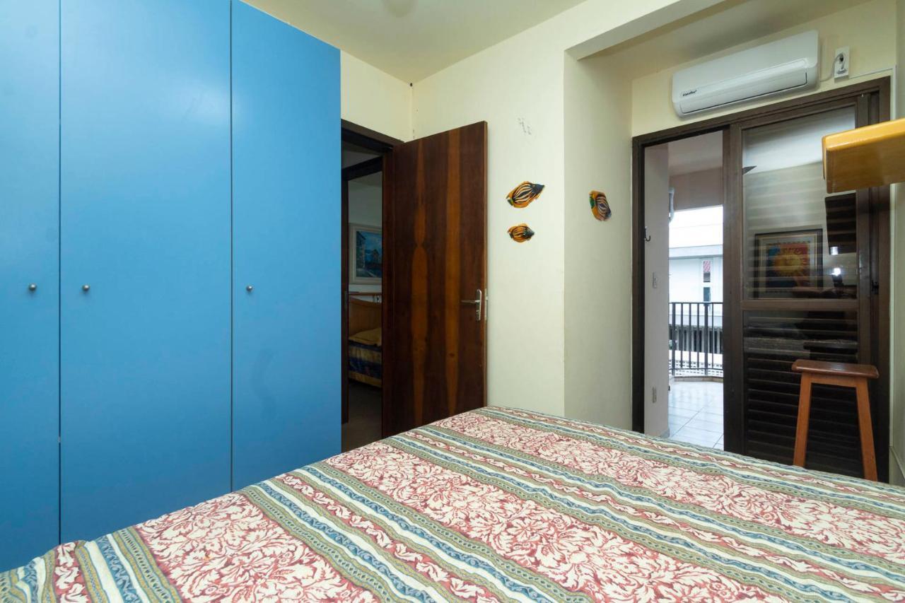 בומבינאס Apartamento Beira Mar Lateral Na Praia De Mariscal 2662 מראה חיצוני תמונה