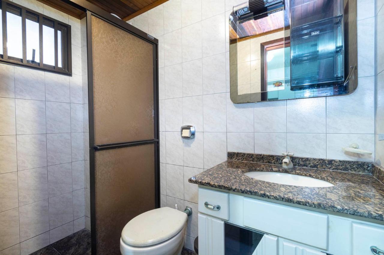 בומבינאס Apartamento Beira Mar Lateral Na Praia De Mariscal 2662 מראה חיצוני תמונה